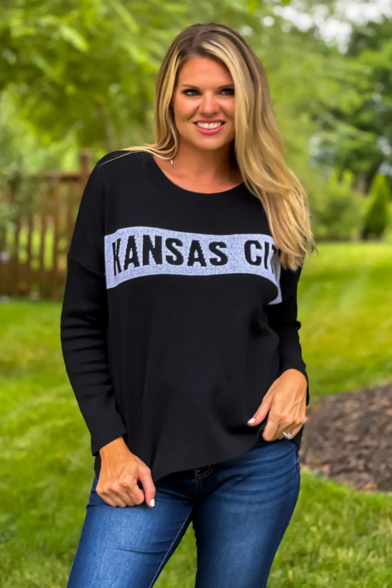 Kansas City Drop Shoulder Sweater : Black/White