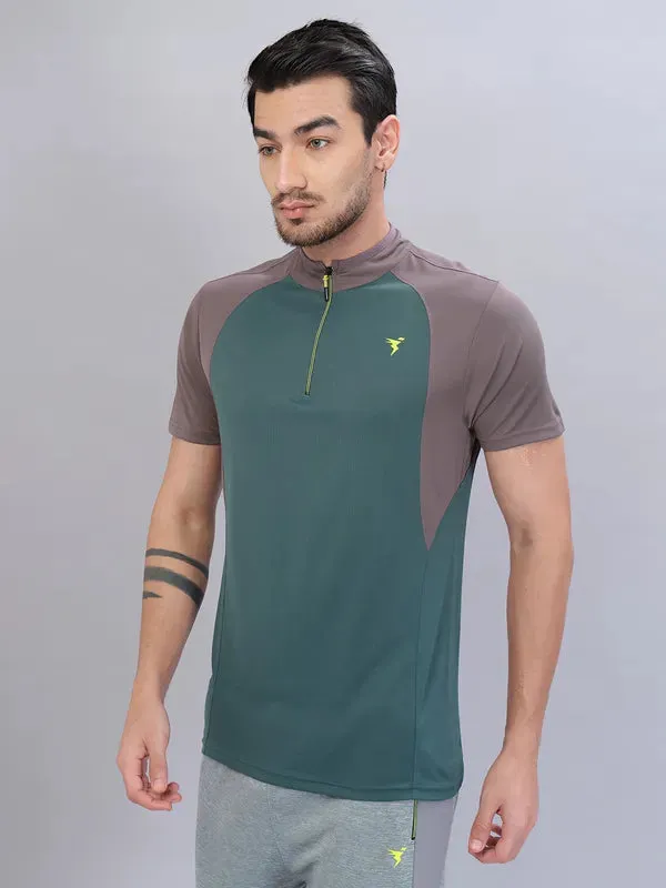 Men Colorblock Slim Fit Mock Neck T-shirt with TECHNO COOL 