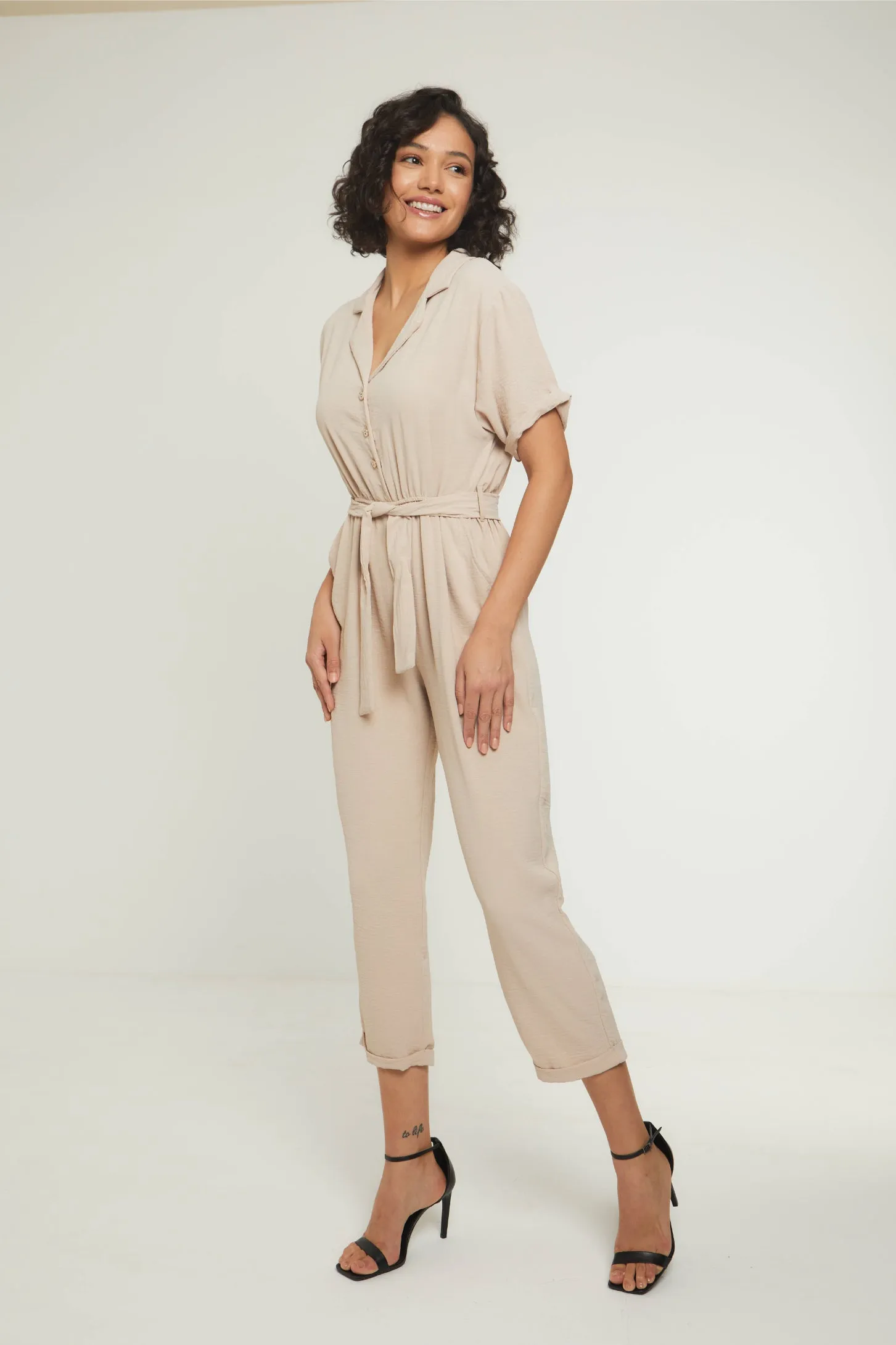 THE ESSENTIAL JUMPSUIT - BEIGE