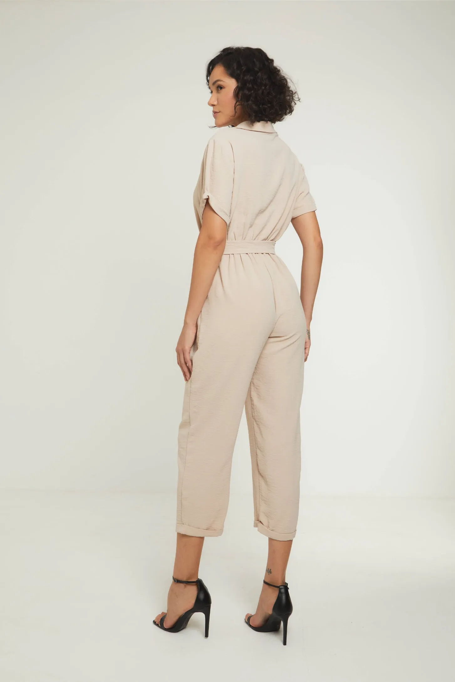 THE ESSENTIAL JUMPSUIT - BEIGE