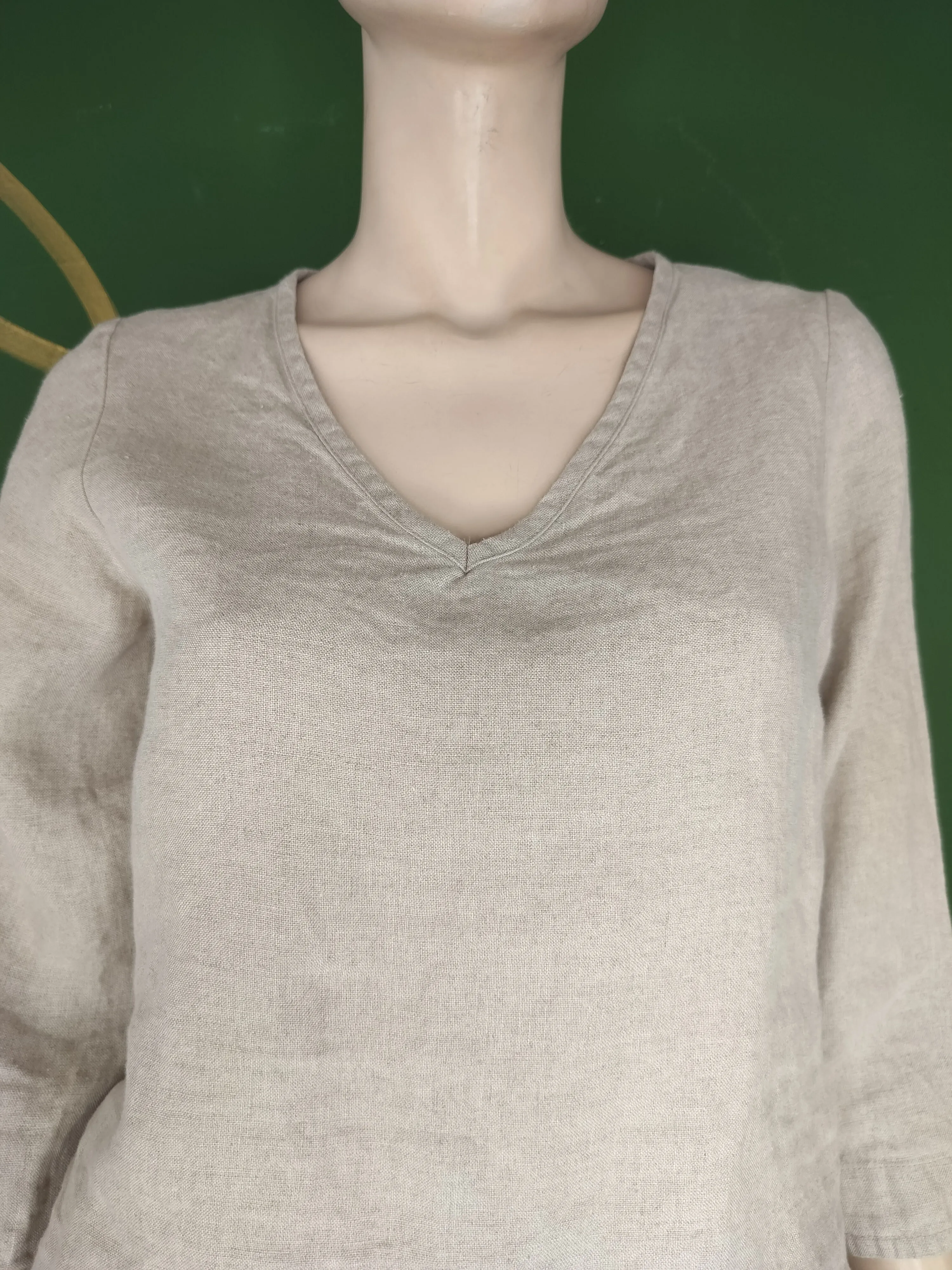 V-Pullover Blouse